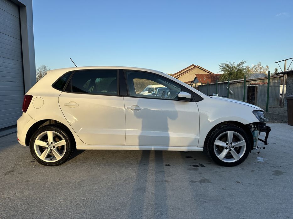 Volkswagen Polo 2016 Facelift usor avariat 54.272 km