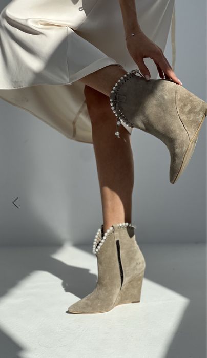 vand ghete piele intoarsa masura 36