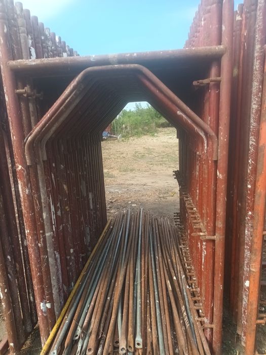 Vand schela metalica