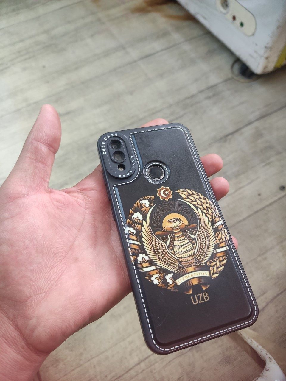 Telefon sotiladi Redmi not7 300