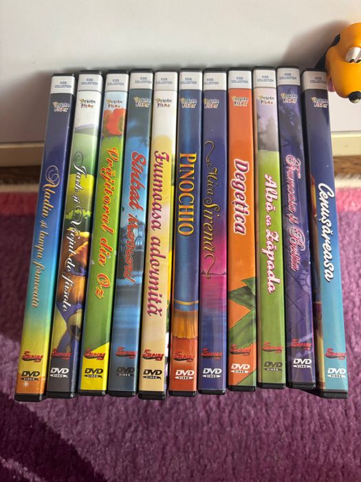 Set de 45 DVD-uri din renumitul Clubul lui Mickey Mouse