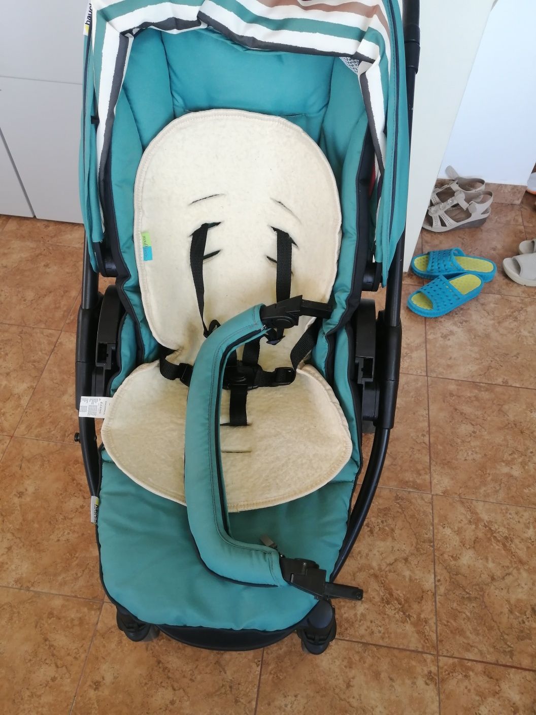 Căruț copil 3in1 Hauk+landou+ scaun auto(scoică). Scaun auto Bertoni.
