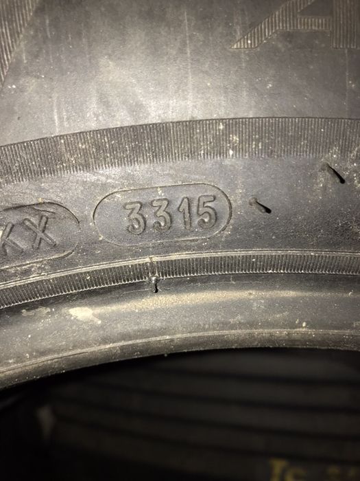 4 бр.зимни 225/55/17-Michelin