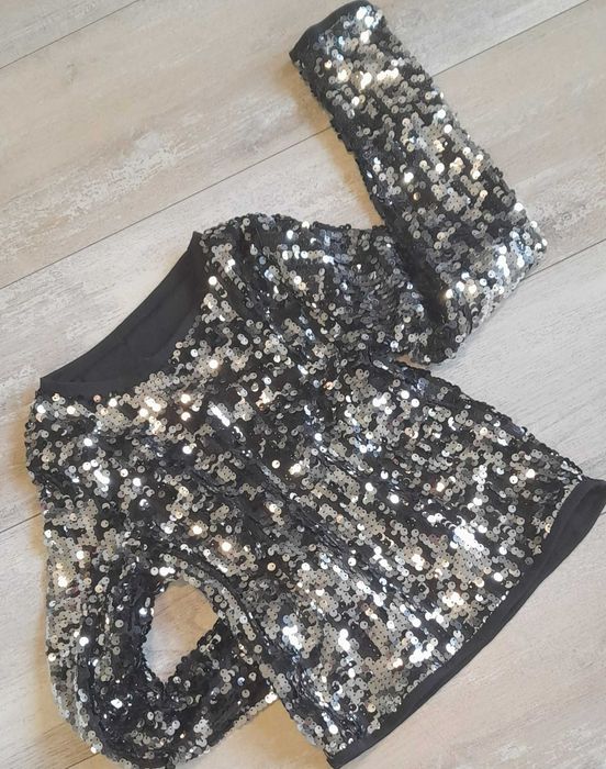 Сет от две части