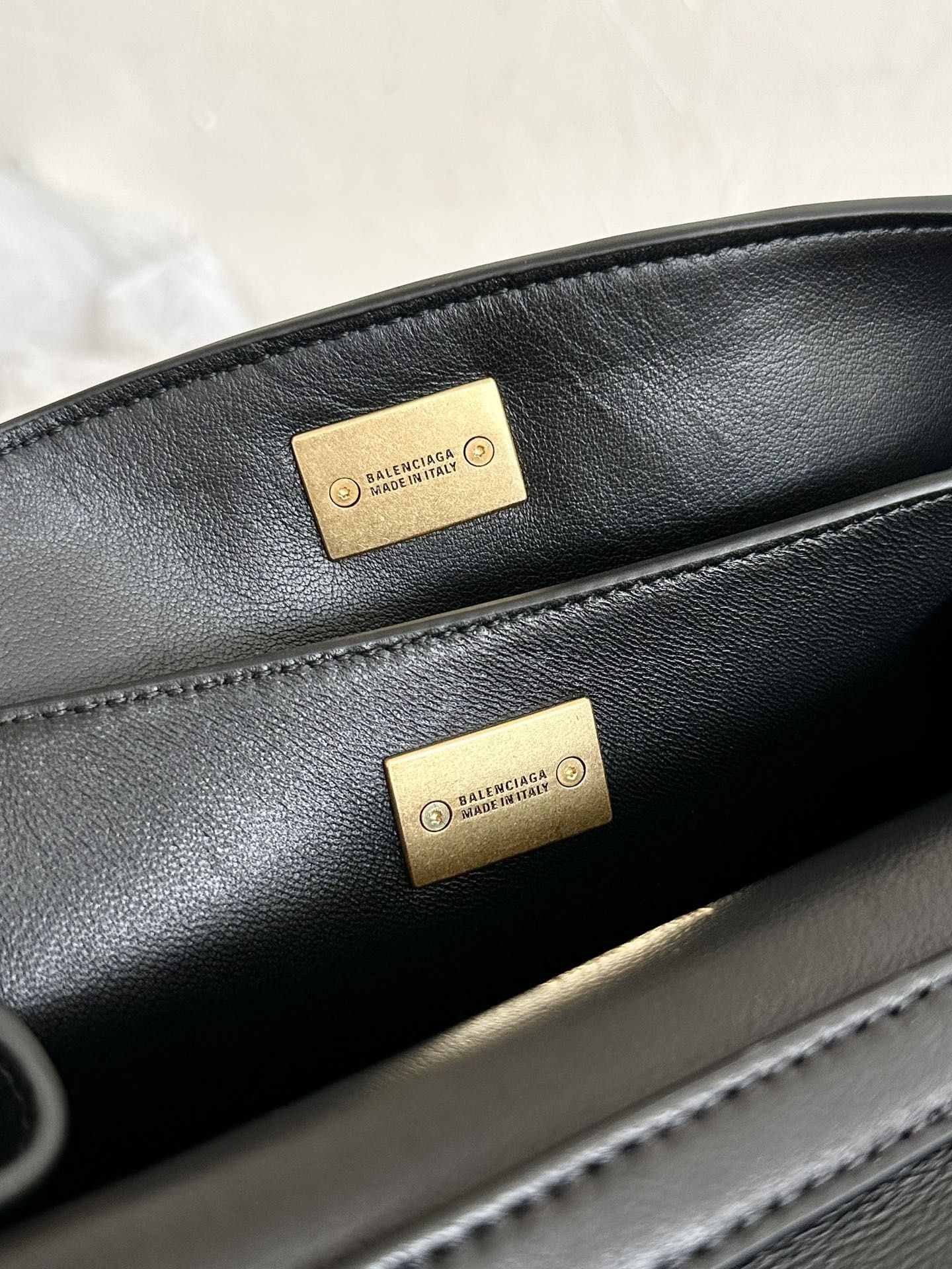 Geanta Balenciaga Rodeo 23 cm, Premium