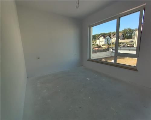 Casa de vanzare 600mp teren Burdujeni