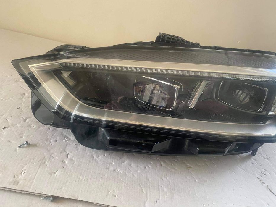 Ляв фар Ауди А5 lqv far Audi A5