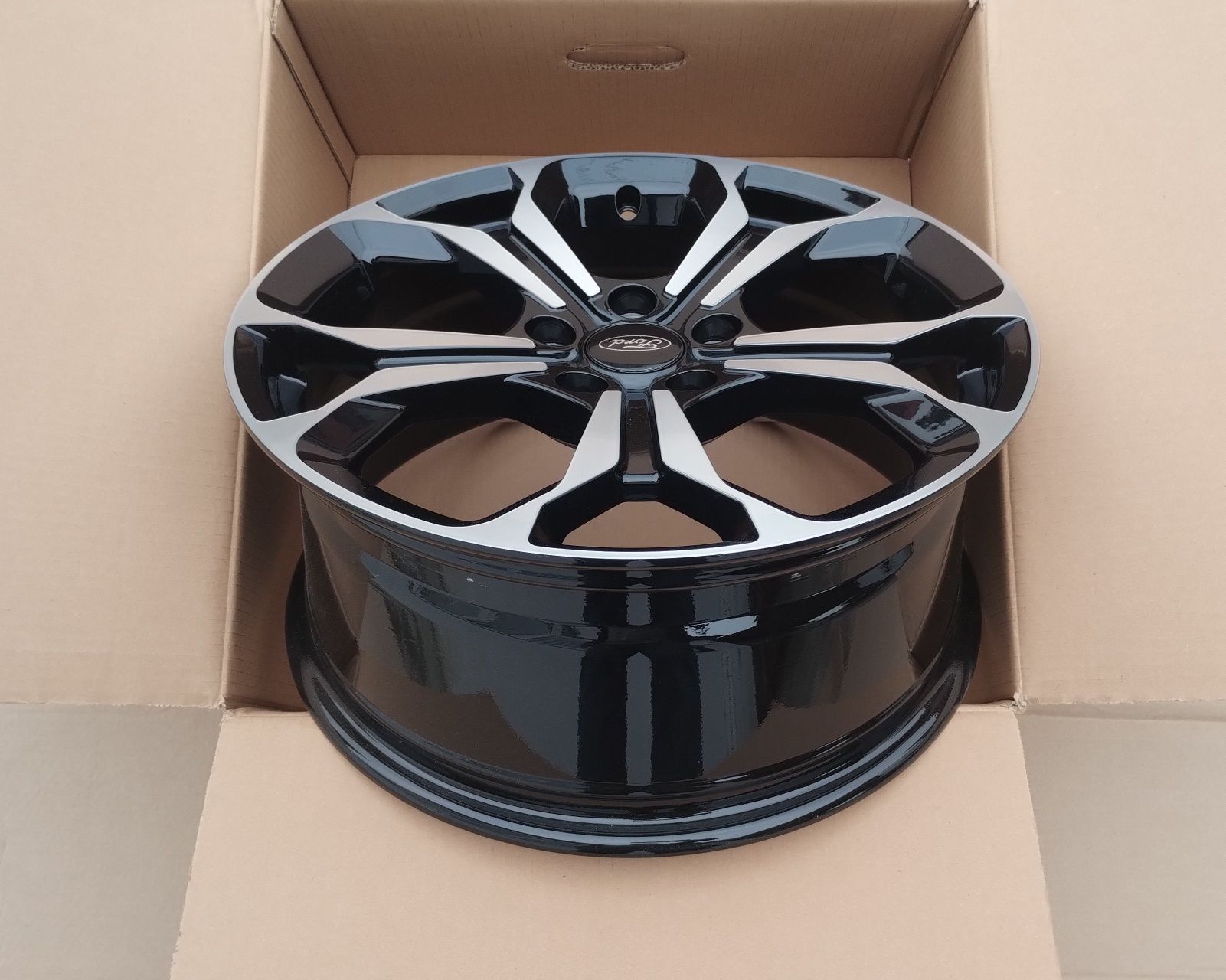Jante 17 Ford Puma Focus Kuga Mondeo C-max S-Max Transit 5 x 108 R17