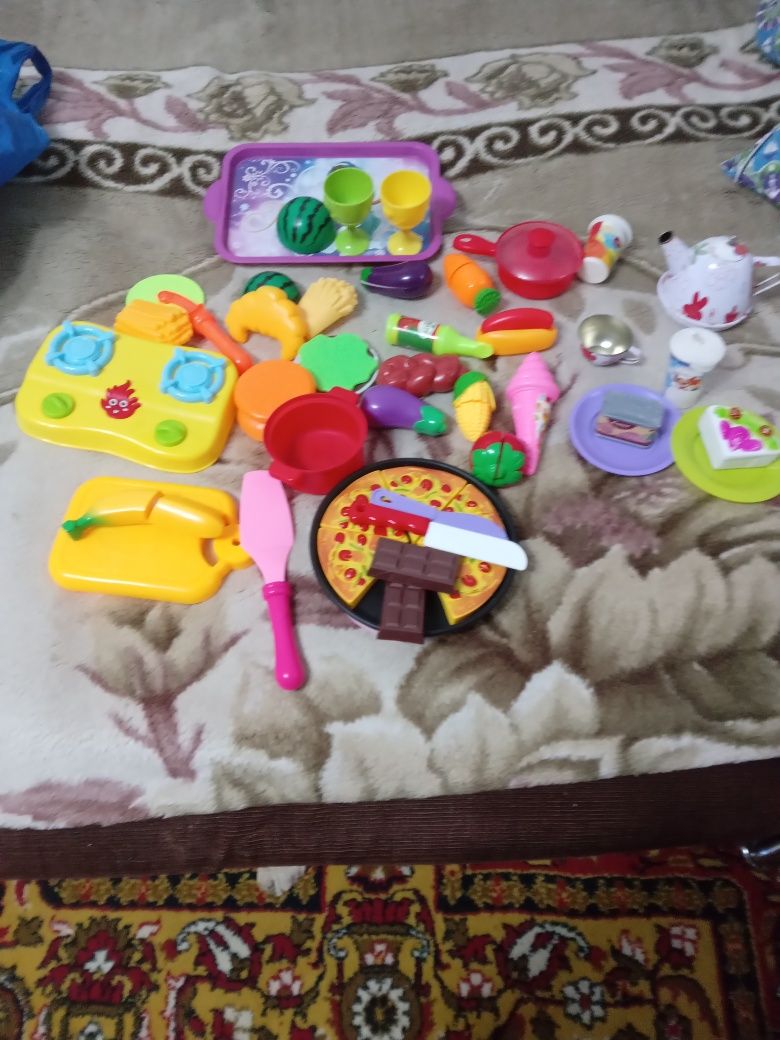 Игрушки для девочки