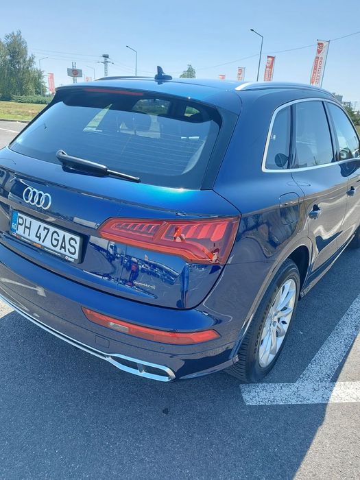 Audi Q5 Audi Q5 55 TFSI quatro S-line S tronic 367 cp