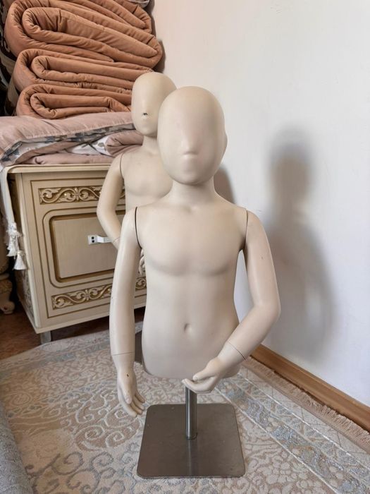 Маникен сатылады