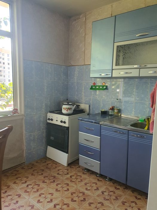 Продам квартиру Сергели 7 2 ком 3 этаж