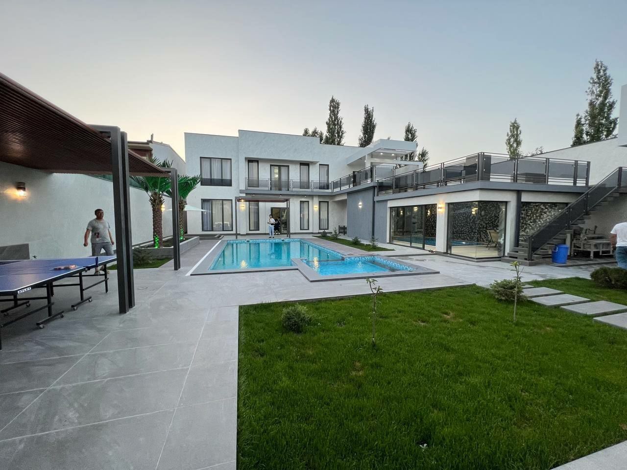 (Hi-tech VILLA) ДАЧА С ЗИМНИМ БАССЕЙНОМ  dacha дача аренда по суточно