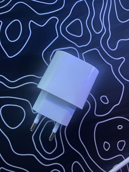 продам адаптер зарядка