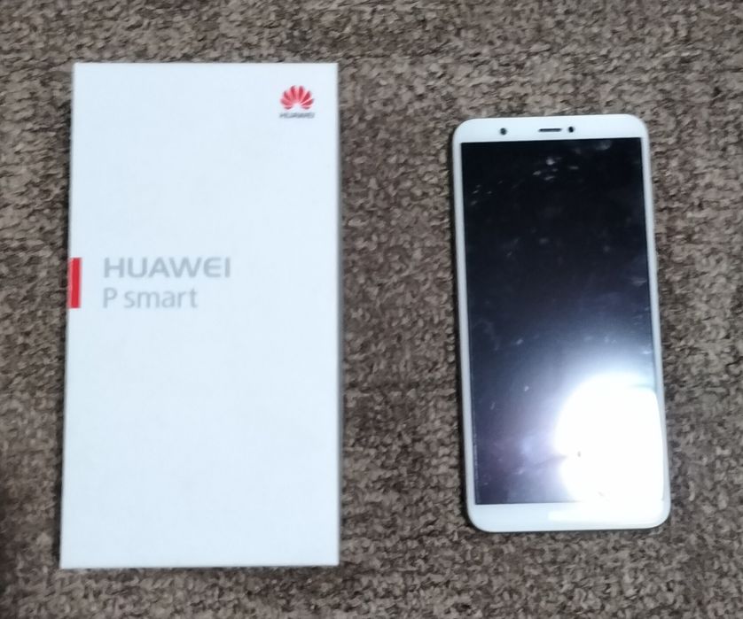 Telefon Huawei P smart