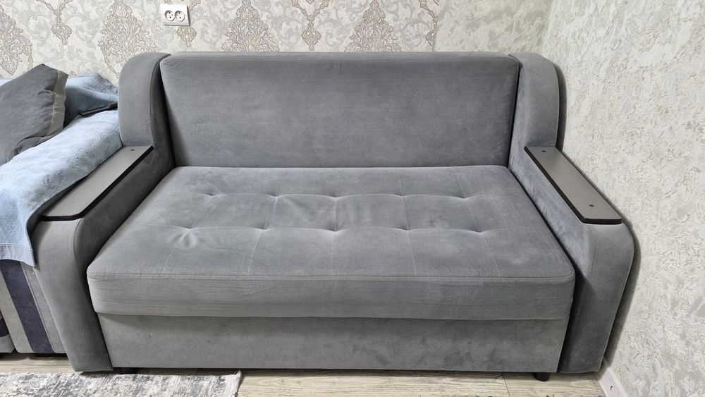 Новая складной диван
