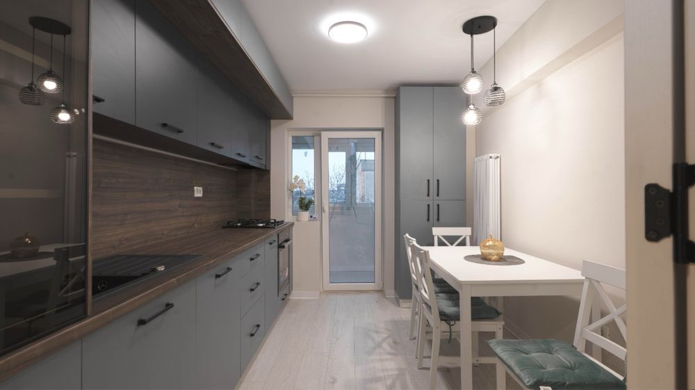 Vand apartament 3 camere in Bacau strada George Bocovia