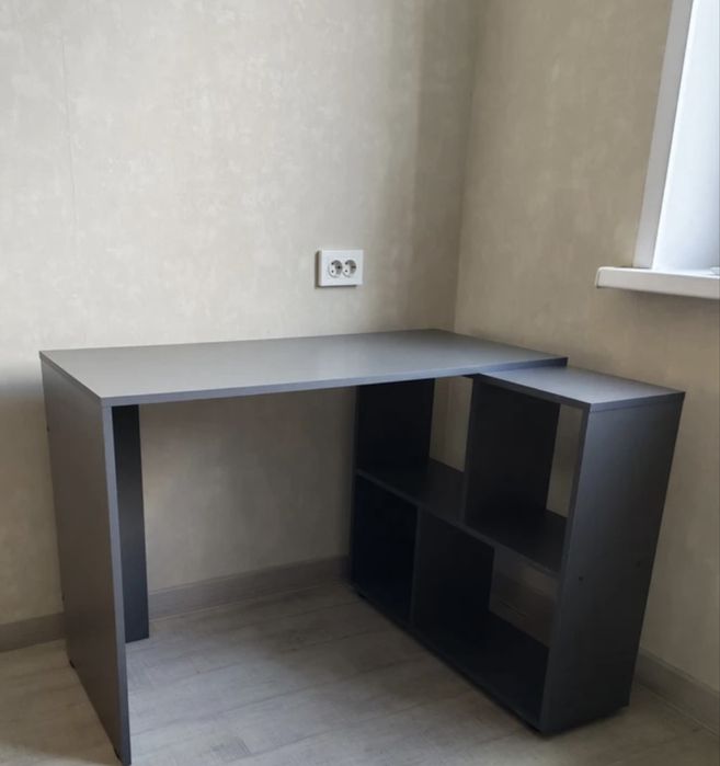 стол компьютерный