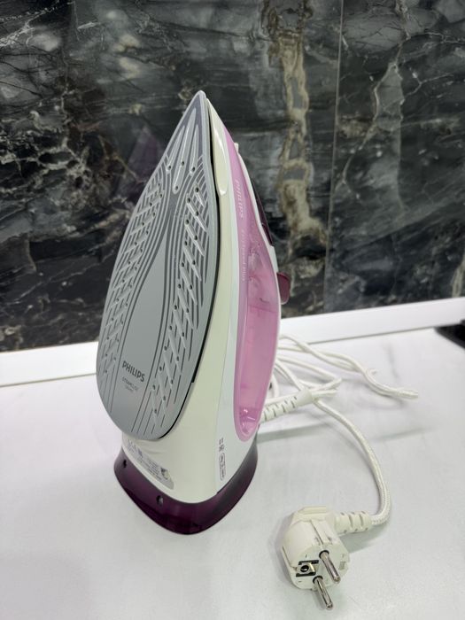 Fier de calcat Philips