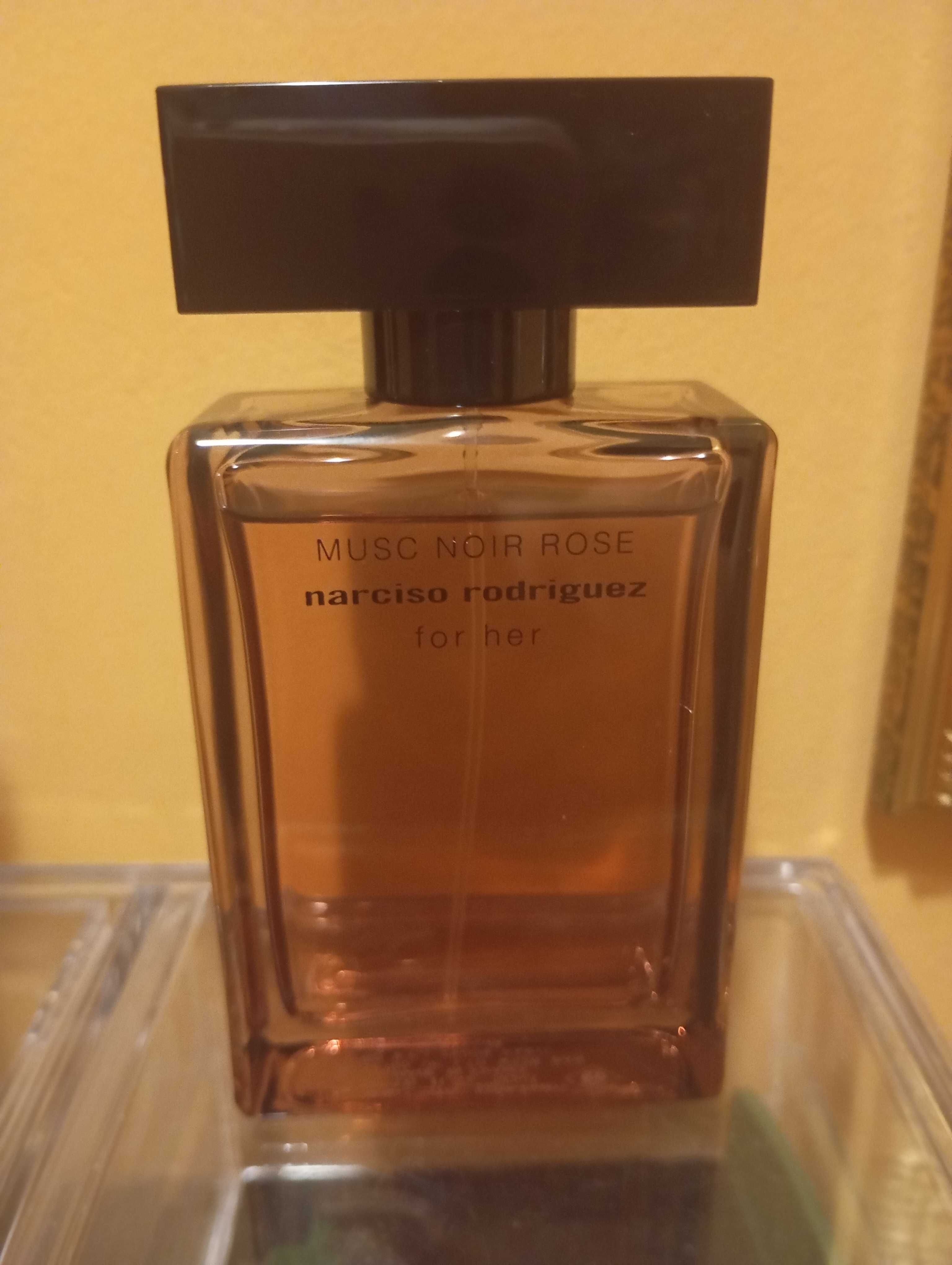 Парфюмна вода Narciso Rodriguez Musc Noir Rose. 50 мл.