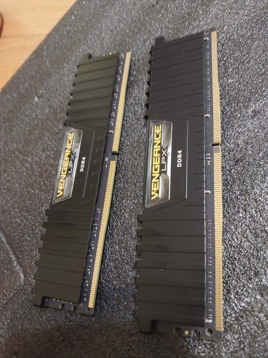 32GB DDR4 G.Skill Ripjaws, Corsair Vengance, Crucial, 3000Mhz, CL16