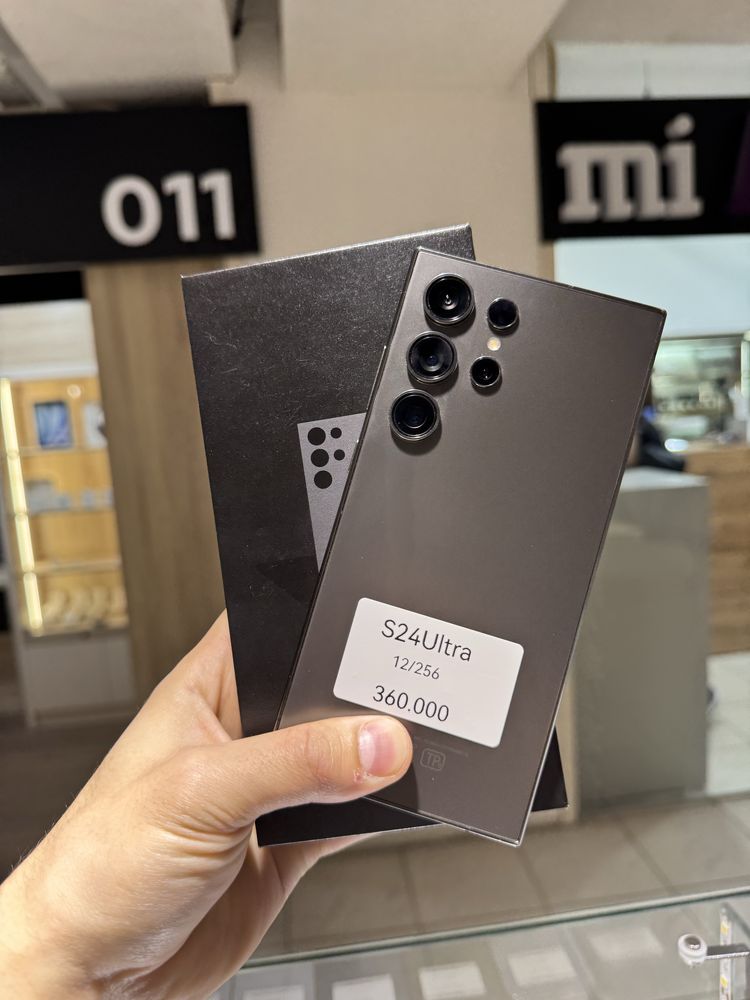 Срочно продается S24ultra (256)