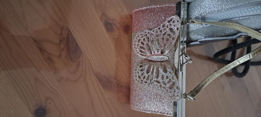 Чантички за малка госпожица