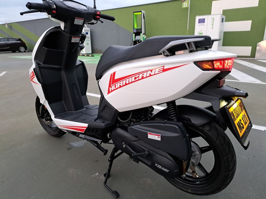 Scuter Keeway Huricane 50