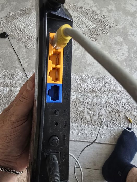 Продам wifi роутер