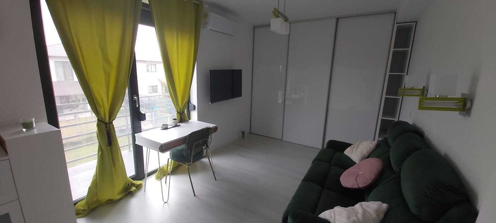 Vila 4c Odaile Otopeni, panouri fotovoltaice, incalzire in pardoseala