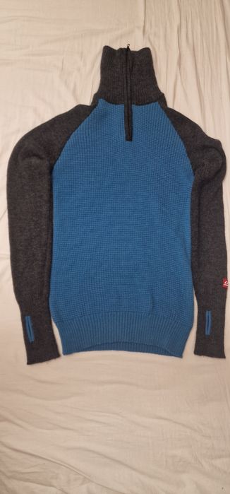 Pulover din 100% lănă de oaie merino Ulvang marimea L unisex