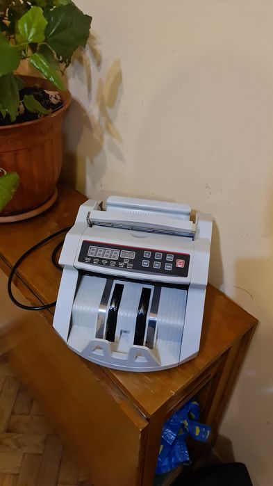 Masina de numărat bani