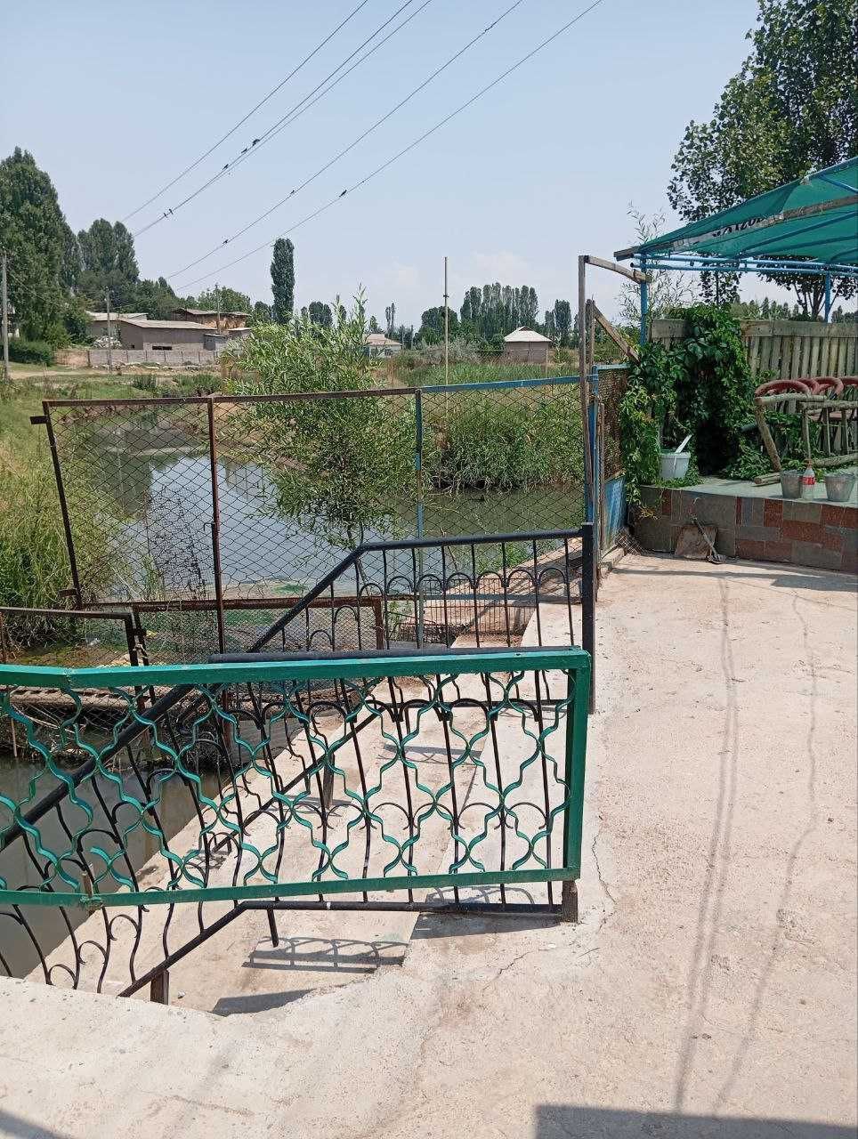 Dacha sotiladi Nurafshonda