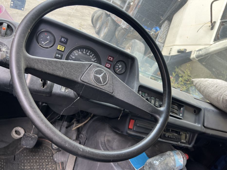 Mercedes 410D (БЕЗ самосвална уредба)