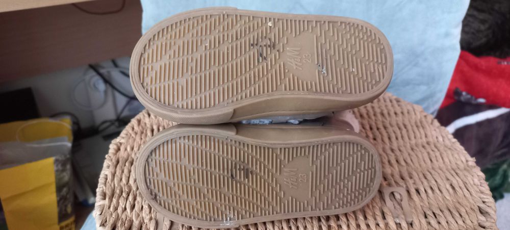 Детски боти H&M с мъхеста подплата