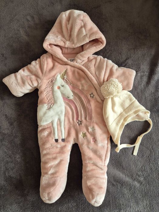 Зимен космонавт за момиче