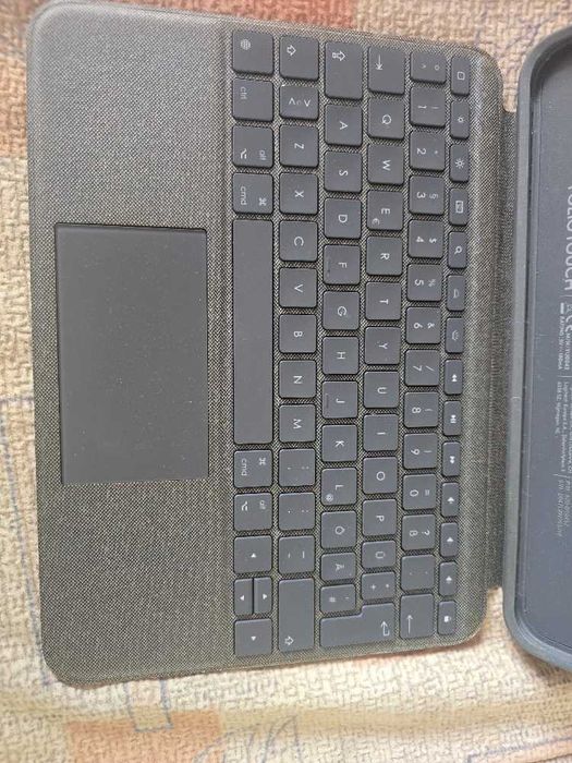 Husa tastatura Logitech FOLIO Touch pentru iPad Pro/Air 11'' inch, Gri