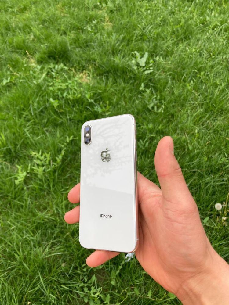 Iphone X 256 gb srochno