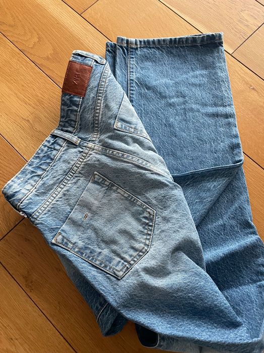 Дънки с камъни Zara