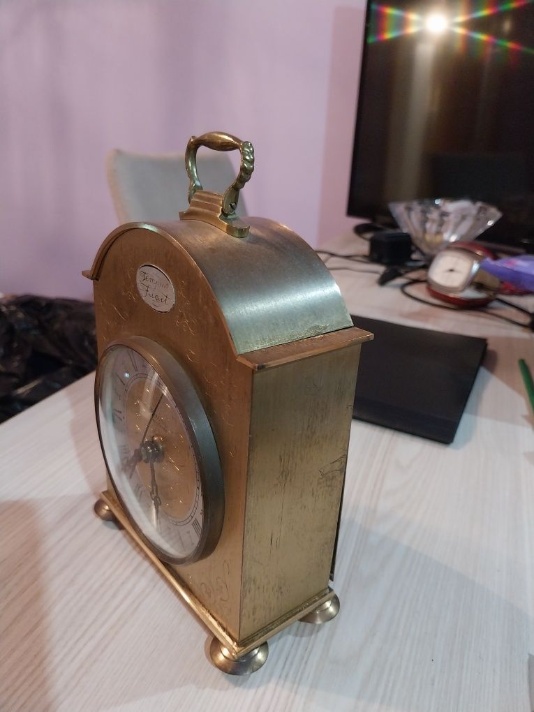 Ceas vechi electromecanic greu de bronz mecanism Iunghans. .