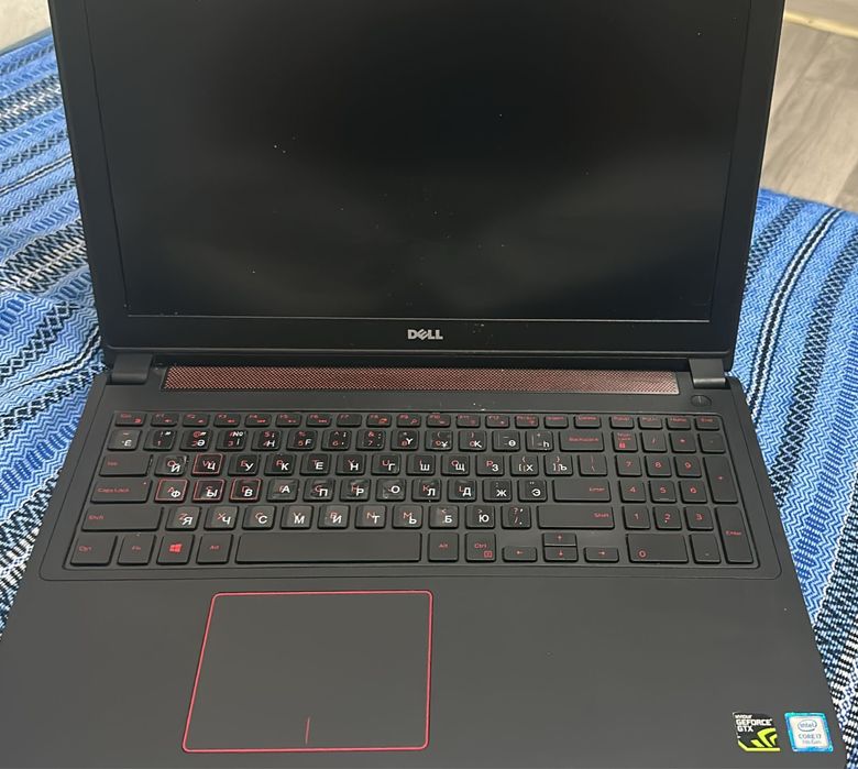 ноутбук Dellв хорошем состоянии