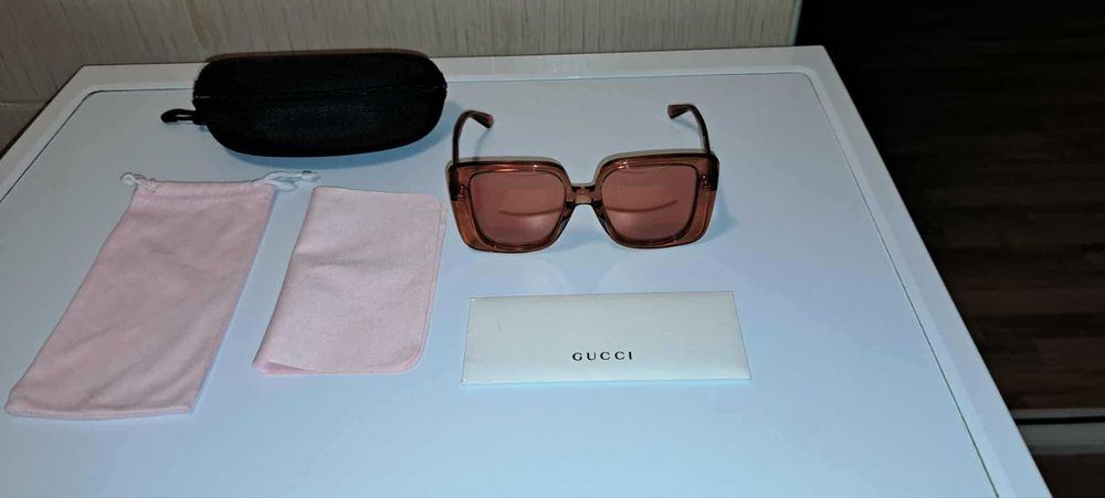 Ocatia ! Ochelarii soare pt Dama Gucci Italy produs nou cu eticheta