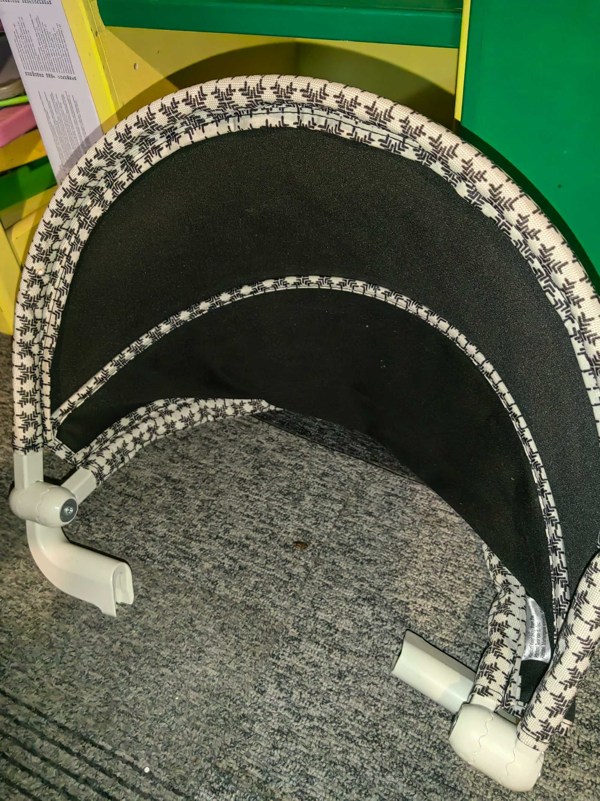 Vând accesorii tricicleta smartrike