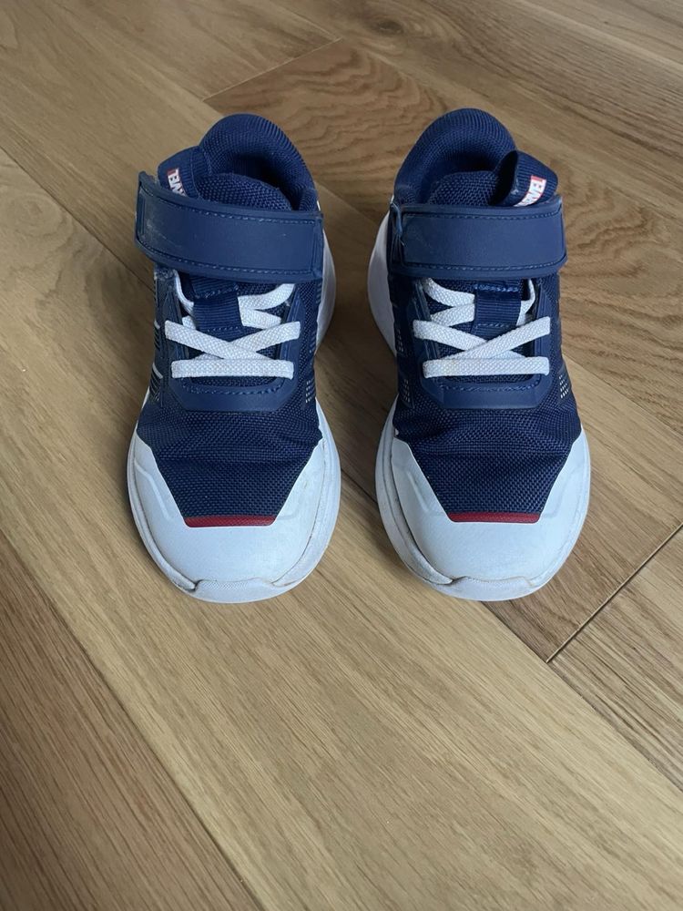 Детски маратонки Adidas Marvel Captain America