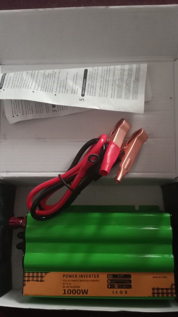 Power inverter 12 voltni 220 qberadi