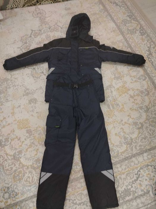 Зимний спецодежда сатылады.