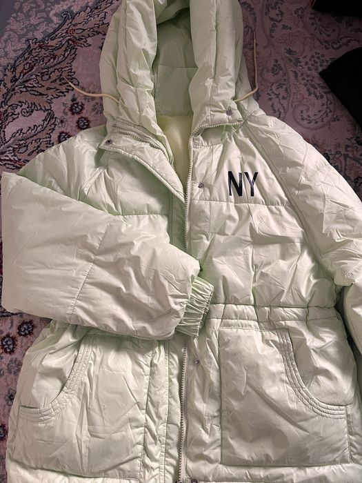 Продам осеннюю куртку и безрукавку