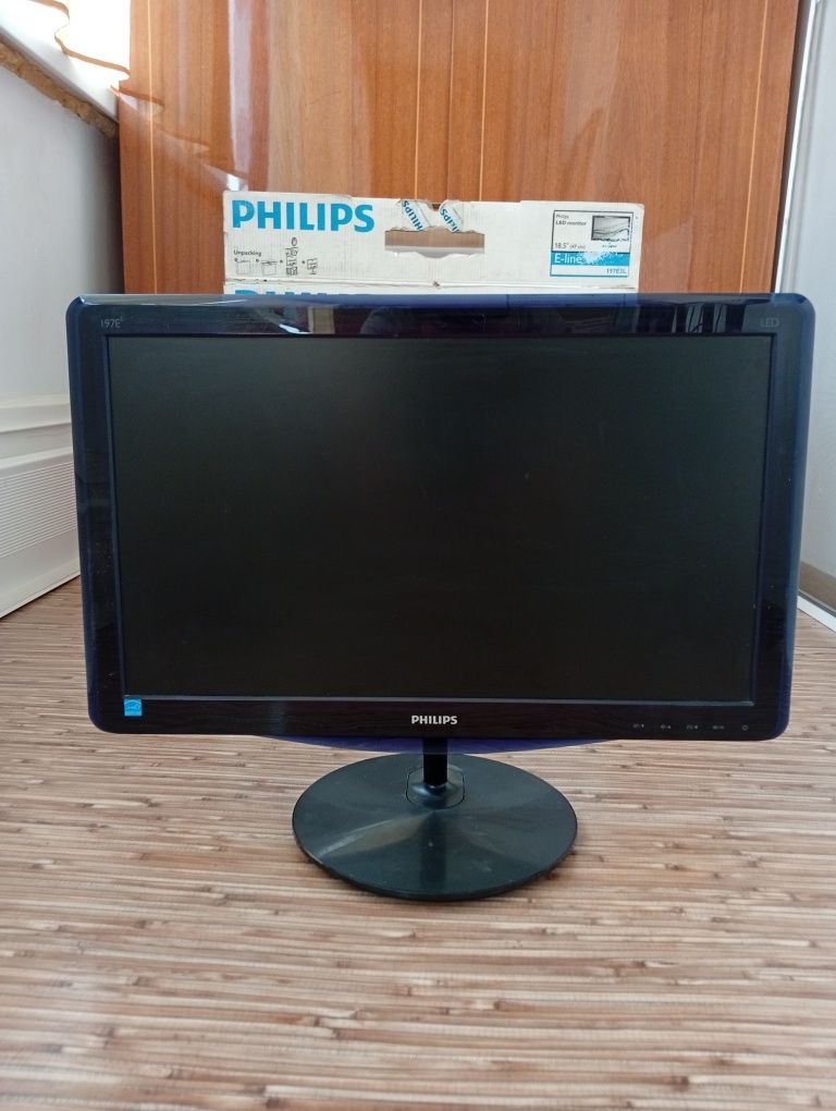 Продам монитор Philips