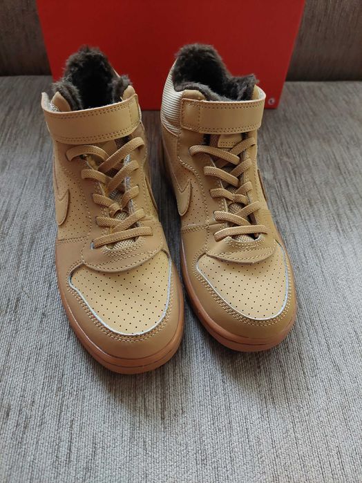 Кецове Nike Court Borough