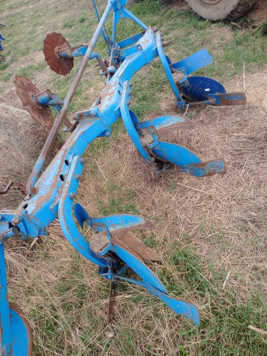 Vând plug rabe werk